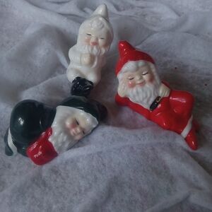 3 little christmas elves